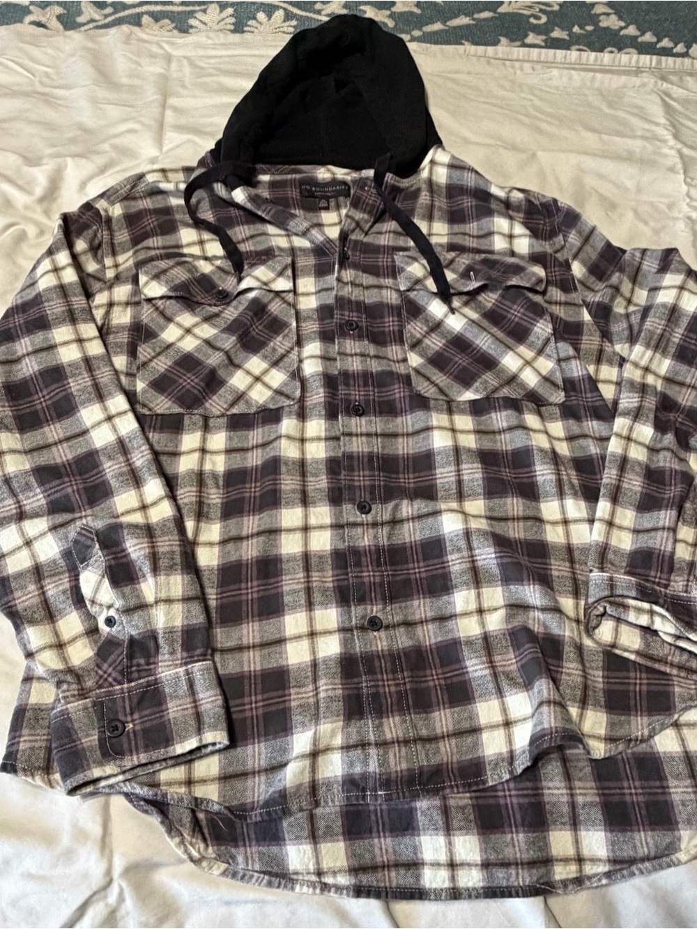 No Boundaries Black and White Plaid Hooded Shirt Jacket